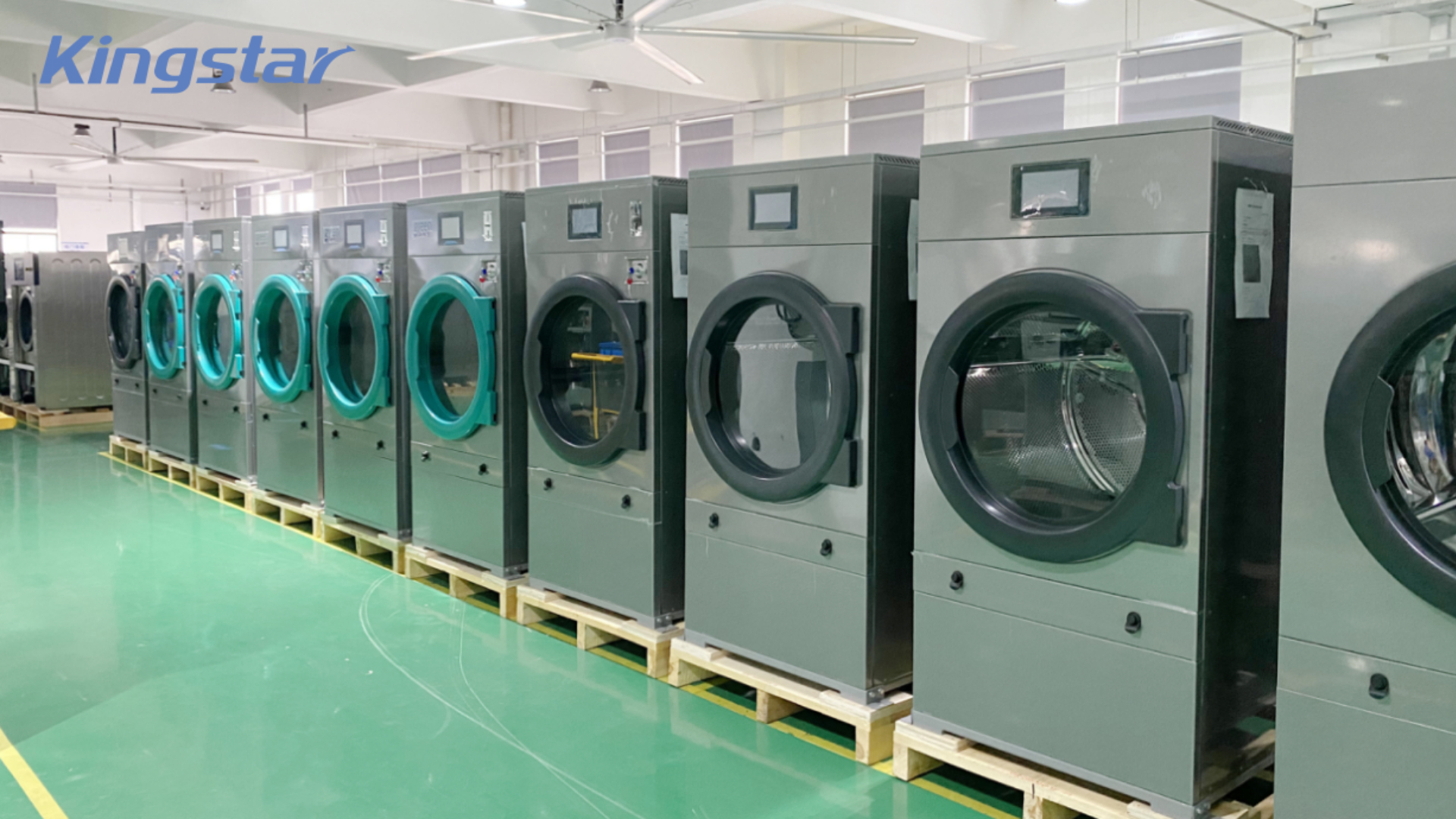 เชี่ยวชาญเรื่องอุณหภูมิการรีดผ้า: ร้านซักรีดรับประกันผลลัพธ์สุดท้ายที่สมบูรณ์แบบได้อย่างไร